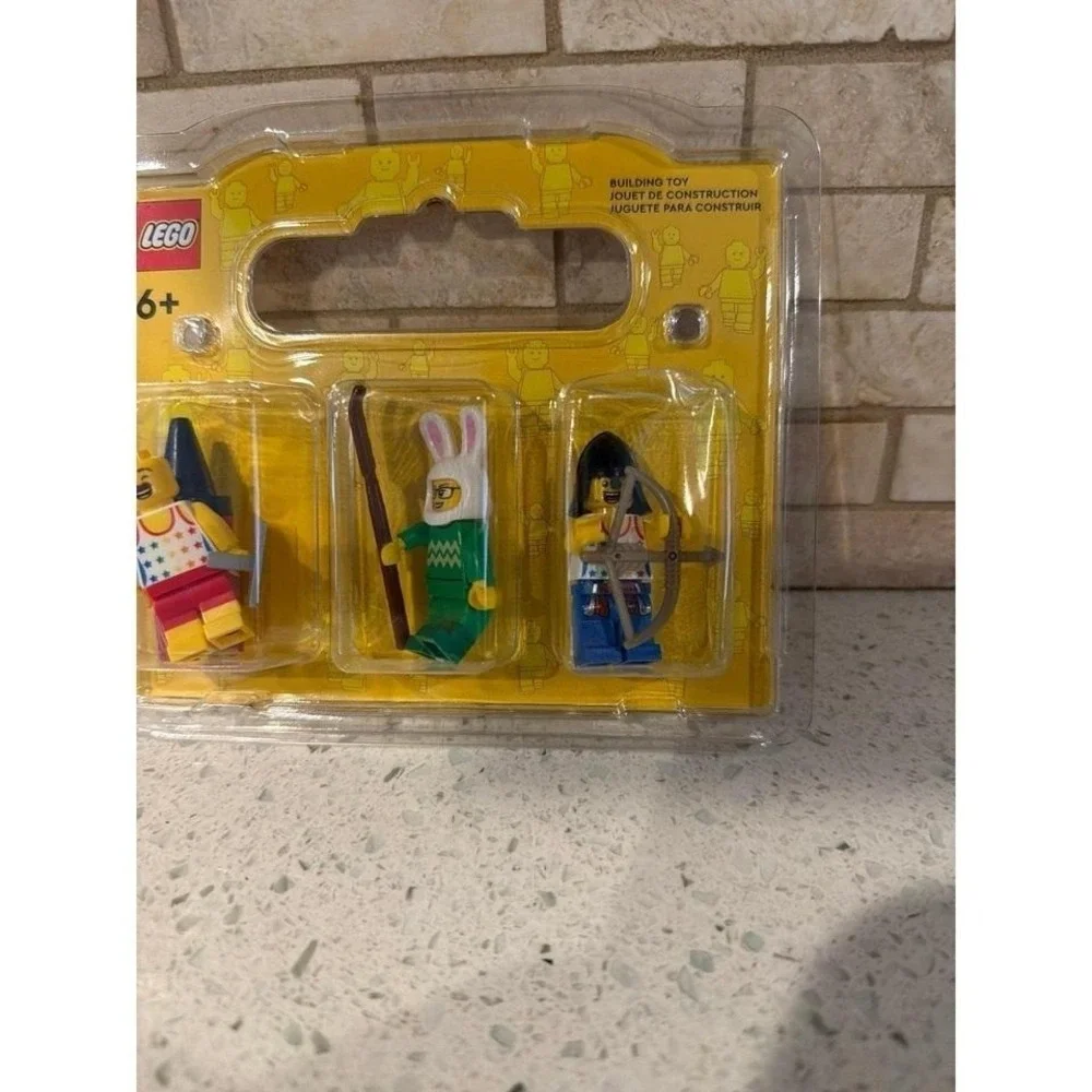 LEGO Build Minifigure‎ 3 Pack 852766